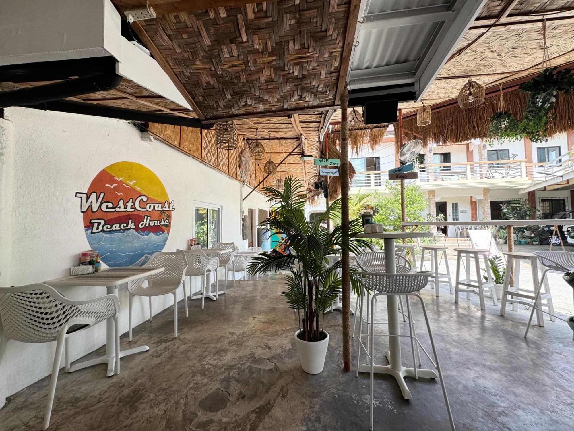 West Coast Beach House Cebu Stadt Exterior foto